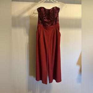 Cute romper. Only worn once for pageant